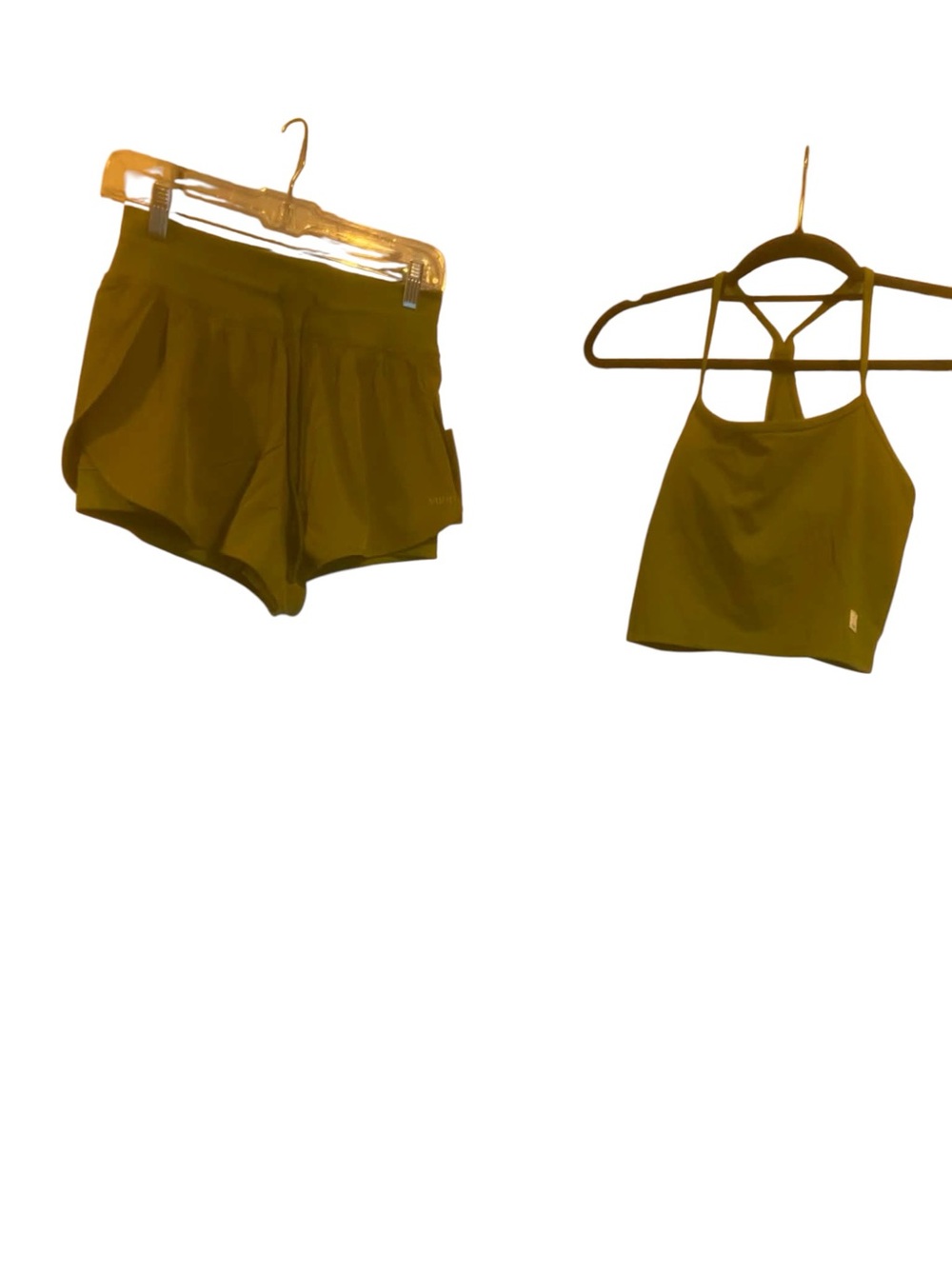 NWT Vuori Daily Speed Shorts2.5/ Tank Set Size Small MEADOW